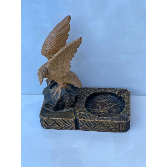 Vintage Wooden Eagle Hand Carved Bird Cigarette Ashtray Figure Brown 4"x 7.5" - Picture 7 of 16